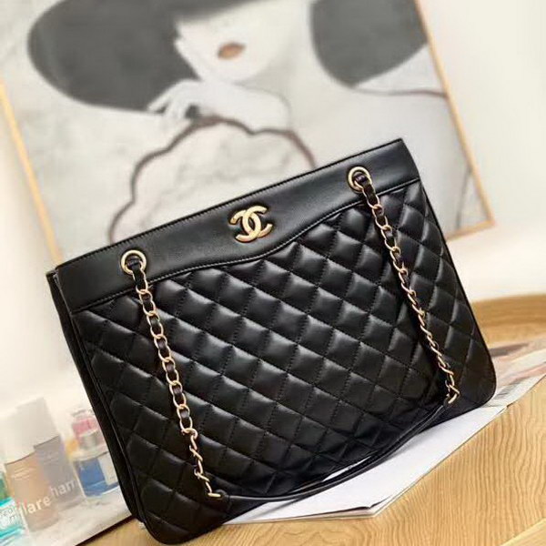 【原版皮】香奈儿/Chanel 购物袋，明星贵妇们的最佳新宠，小香棱格概念，皮链袋，双C标志，一眼钟情，采用进口小羊皮，柔软细腻，皮质独特，纹络更显高档质感，款号：57030