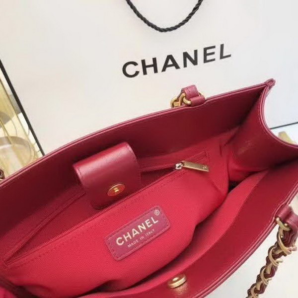 【原版皮】香奈儿/Chanel 大Logo全皮购物包，实用型设计理念，进口小牛皮，大容量，日常上班A4文件妥妥的，大小正好款式也不挑服装 ，休闲，裙装都可轻松驾驭，款号： AS1945