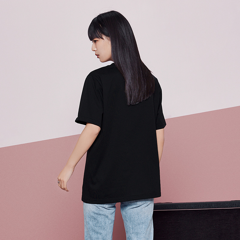 five SEMIR Short-Sleeved T-Shirt Women Love Irregular Show Legs Long Sweet And Cool 2022 Summer New Loose Embroidery Top Niche