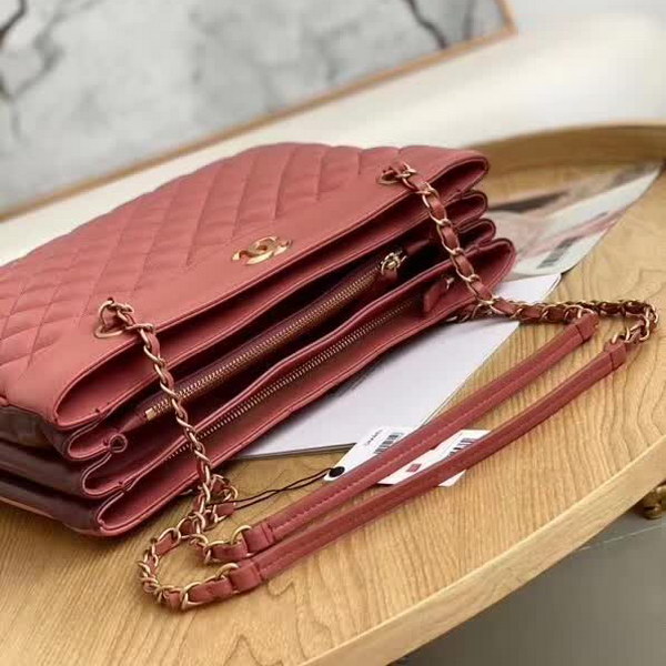 【原版皮】香奈儿/Chanel 购物袋，明星贵妇们的最佳新宠，小香棱格概念，皮链袋，双C标志，一眼钟情，采用进口小羊皮，柔软细腻，皮质独特，纹络更显高档质感，款号：57030