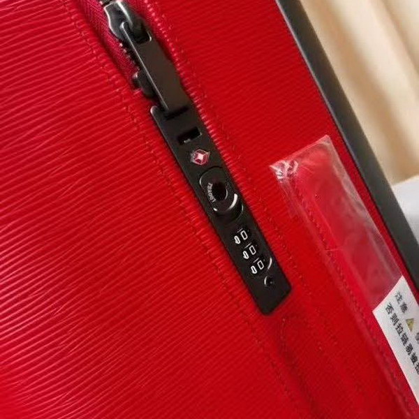 路易威登/LV 旅行箱，釆用经典水波纹系列，变色皮，铝制宽拉杆时尚大气，独特设计理念，时尚潮流，众多明星同款