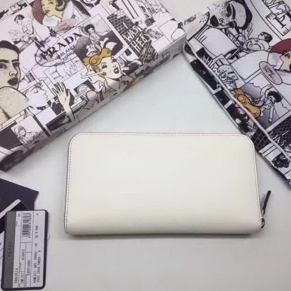 【原版皮】普拉达/Prada 拉链钱夹，选用十字纹牛皮裁制而成，饰以黑色经典丝印徽标，风格优雅简约，款号：2ML317