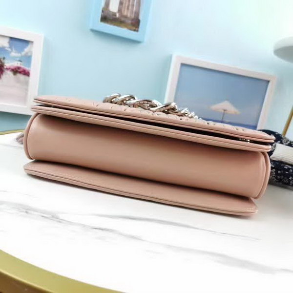 【原版皮】缪缪/Miu Miu 肩背包，采用小进口土耳其绵羊皮材质精心裁制而成，手感细腻柔软，内里三隔层，款号：5BD015