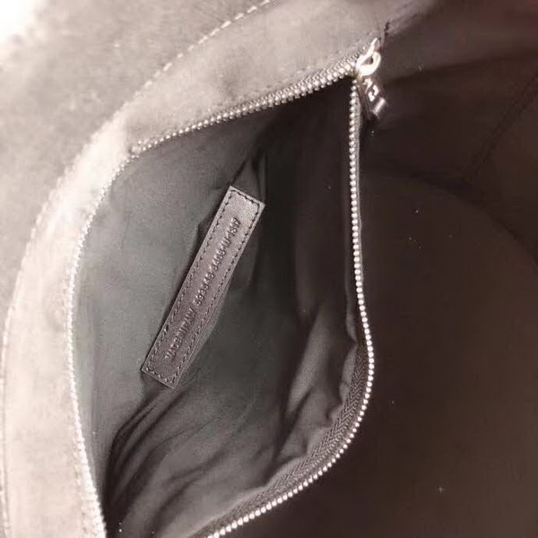 【原版皮】巴黎世家/Balenciaga, 帆布水桶手提包，黑白设计正面大小logo相衬，经典设计简约不轻易过时，帆布包轻盈易携带，容量却很赞，手提斜挎都是棒棒的