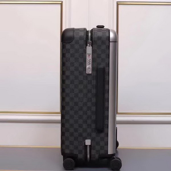 路易威登/LV Horizon 55旅行箱，每一处设计细节无不散发出创新与轻盈的风格，全新的TSA箱锁到滚轮，创新四轮拉杆箱，提供令人惊异的高容量，，款号：N23209