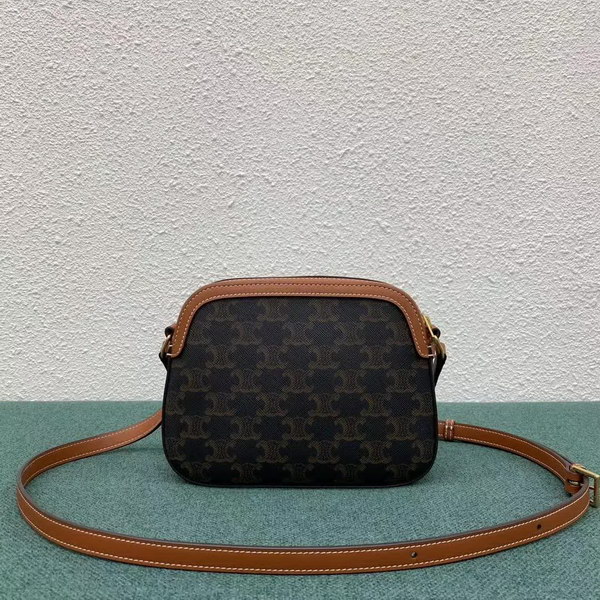 【原版皮】赛琳/Celine 老花系斜挎包，颜值爆表，整个包以凯旋门标志为主，包边以棕色为主围绕开口，焦糖棕色搭配老花添加了复古元素，款号：191522