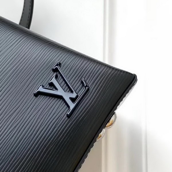 【原版皮】路易威登/LV 手袋，以Taurillon皮革勾勒挺括构型袋身，顶部手柄实现优雅手提，可拆卸肩带方便斜挎，款号：M51333