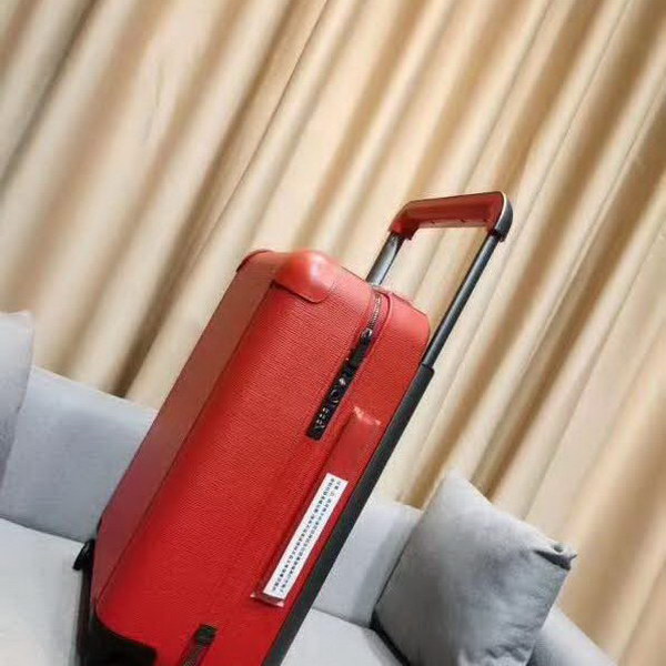 路易威登/LV 旅行箱，釆用经典水波纹系列，变色皮，铝制宽拉杆时尚大气，独特设计理念，时尚潮流，众多明星同款
