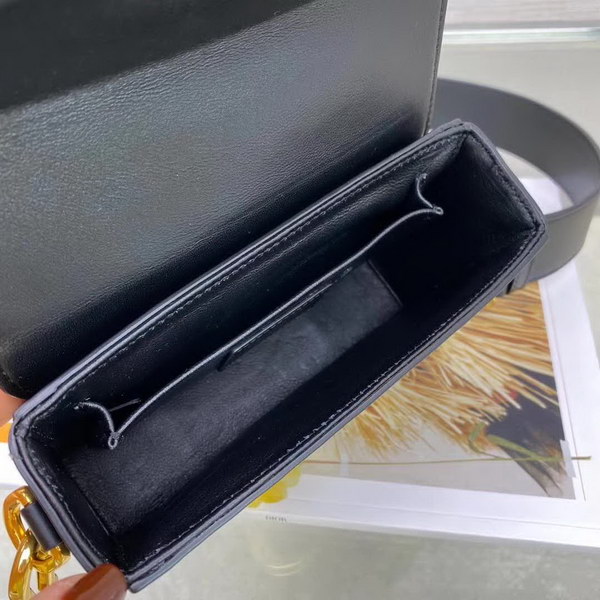 【原版皮】迪奥/Dior 30Montaigne Mini Box全皮系列，极简，高级的，带着随性的慵懒感觉，虽然说是小号，容量也是很能打的，上身无敌好看，款号：M9204