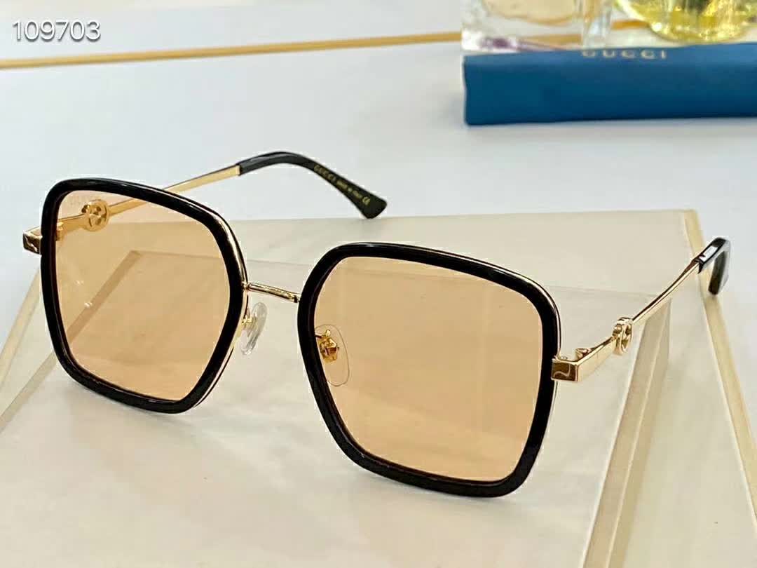 ☆「时尚达人首选」古驰Gucci☆2020全网最新太阳眼镜流行趋势销量排行第一,让你做最耀眼最酷的时尚达人