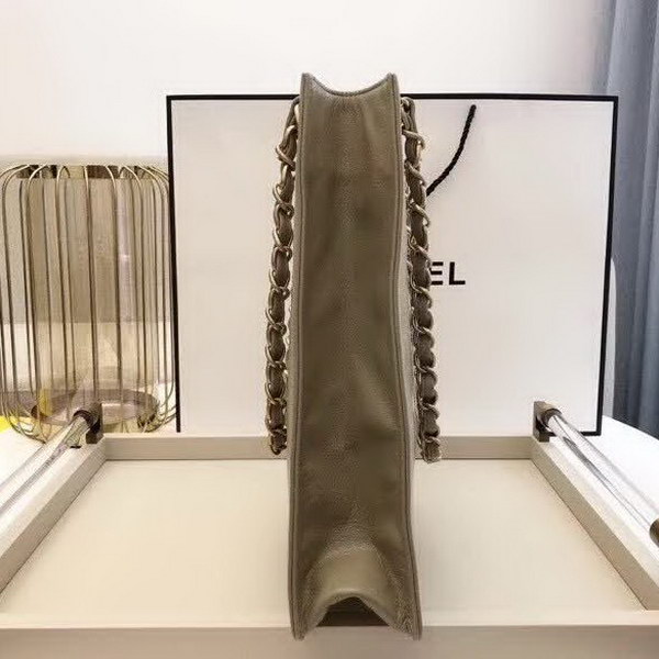 【原版皮】香奈儿/Chanel 大Logo全皮购物包，实用型设计理念，进口小牛皮，大容量，日常上班A4文件妥妥的，大小正好款式也不挑服装 ，休闲，裙装都可轻松驾驭，款号： AS1945