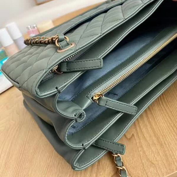 【原版皮】香奈儿/Chanel 购物袋，明星贵妇们的最佳新宠，小香棱格概念，皮链袋，双C标志，一眼钟情，采用进口小羊皮，柔软细腻，皮质独特，纹络更显高档质感，款号：57030