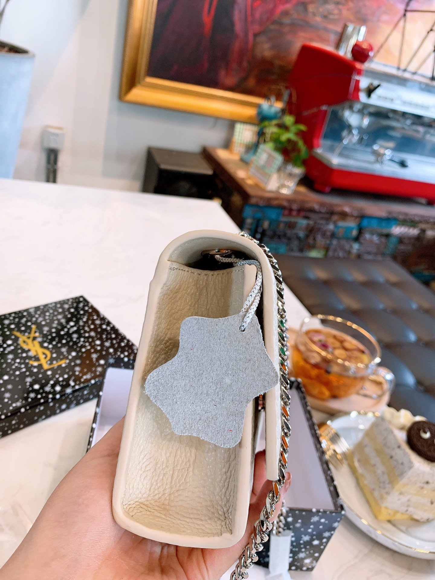 YSL LB0912005020105 size: 18x14cm