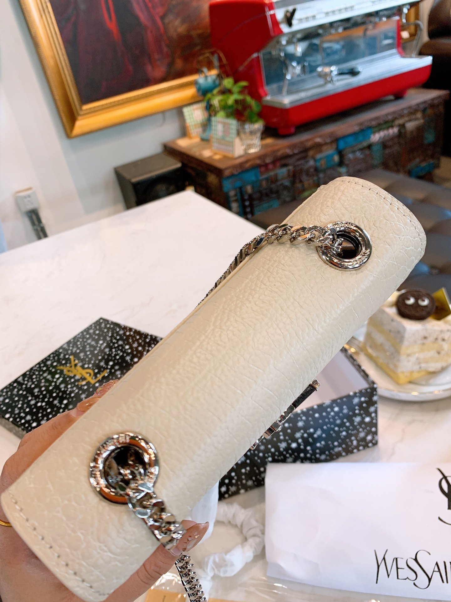 YSL LB0912005020105 size: 18x14cm