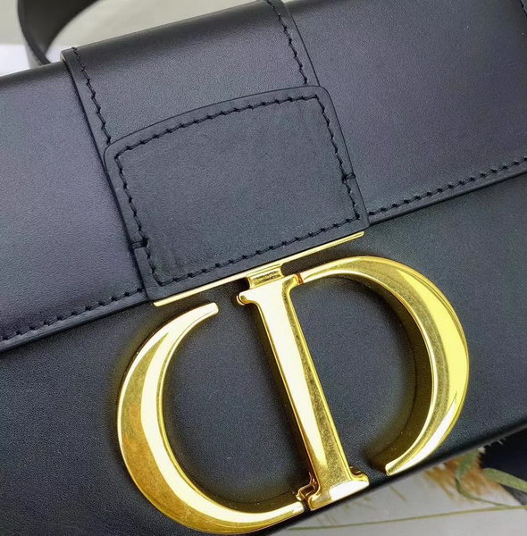 【原版皮】迪奥/Dior 30Montaigne Mini Box全皮系列，极简，高级的，带着随性的慵懒感觉，虽然说是小号，容量也是很能打的，上身无敌好看，款号：M9204