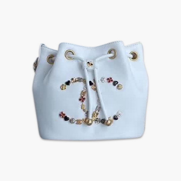 【原版皮】香奈儿/Chanel 手工系列水桶包,各种元素铆钉镶嵌成的双C标志,选用细腻羊皮,内里质感金属牛皮