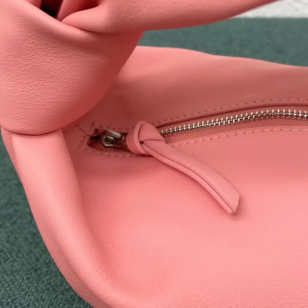 【原版皮】宝缇嘉/BV 打结包，饺子称号，仙女一定要入手，日常百搭，容量实在优秀，质感好的没得说，很能装哦，款号：629635