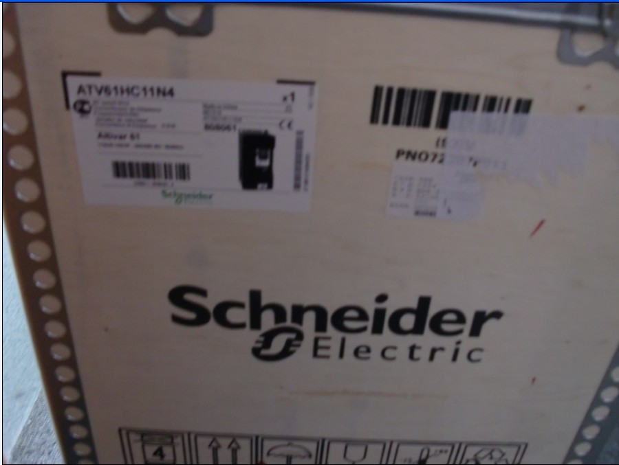 ATV61HC11N4 Schneider Variable speed drive 75kW Brandy Original Factory Sealed New
