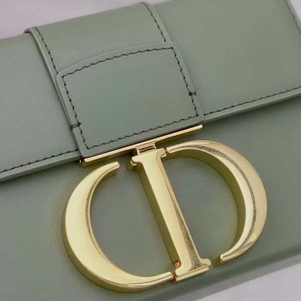 【原版皮】迪奥/Dior 30Montaigne Mini Box全皮系列，极简，高级的，带着随性的慵懒感觉，虽然说是小号，容量也是很能打的，上身无敌好看，款号：M9204