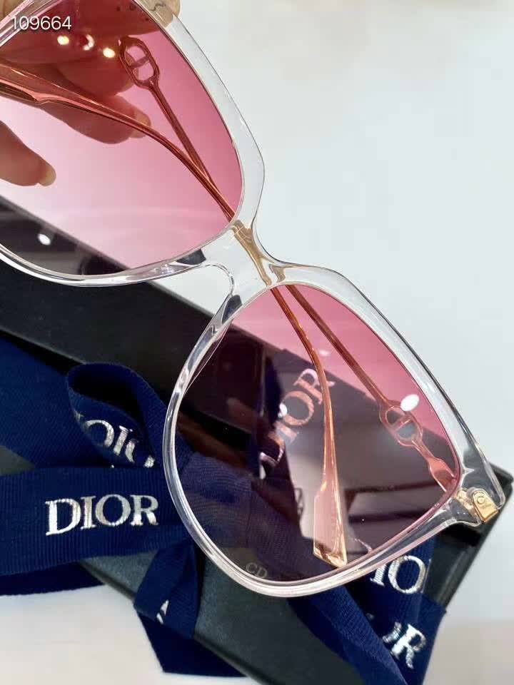 ☆「时尚达人首选」迪奥Dior☆2020全网最新太阳眼镜流行趋势销量排行第一,让你做最耀眼最酷的时尚达人