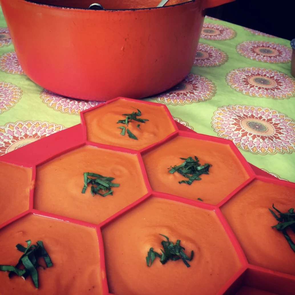 Hexagon Pressing Burger Maker