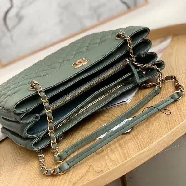 【原版皮】香奈儿/Chanel 购物袋，明星贵妇们的最佳新宠，小香棱格概念，皮链袋，双C标志，一眼钟情，采用进口小羊皮，柔软细腻，皮质独特，纹络更显高档质感，款号：57030