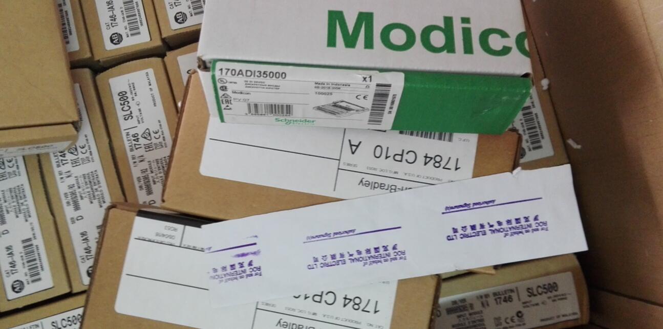 170ADI35000 Schneider Discrete input module Modicon Momentum Original Factory Sealed New