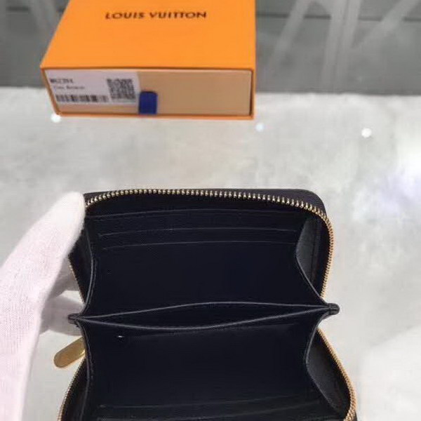 【原版皮】路易威登/LV 拉链零钱包，取材Monogram帆布，借鉴山本宽斋的艺术特色，缤纷展现歌舞伎，脸谱元素，外形小巧且极为实用，款号：M62394