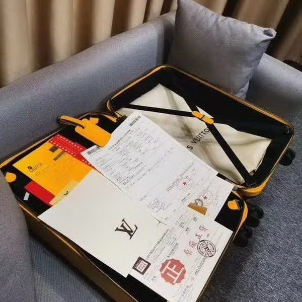 路易威登/LV 旅行箱，釆用经典水波纹系列，变色皮，铝制宽拉杆时尚大气，独特设计理念，时尚潮流，众多明星同款