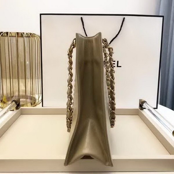 【原版皮】香奈儿/Chanel 大Logo全皮购物包，实用型设计理念，进口小牛皮，大容量，日常上班A4文件妥妥的，大小正好款式也不挑服装 ，休闲，裙装都可轻松驾驭，款号： AS1943